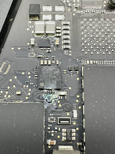 Reparo de Placa MacBook