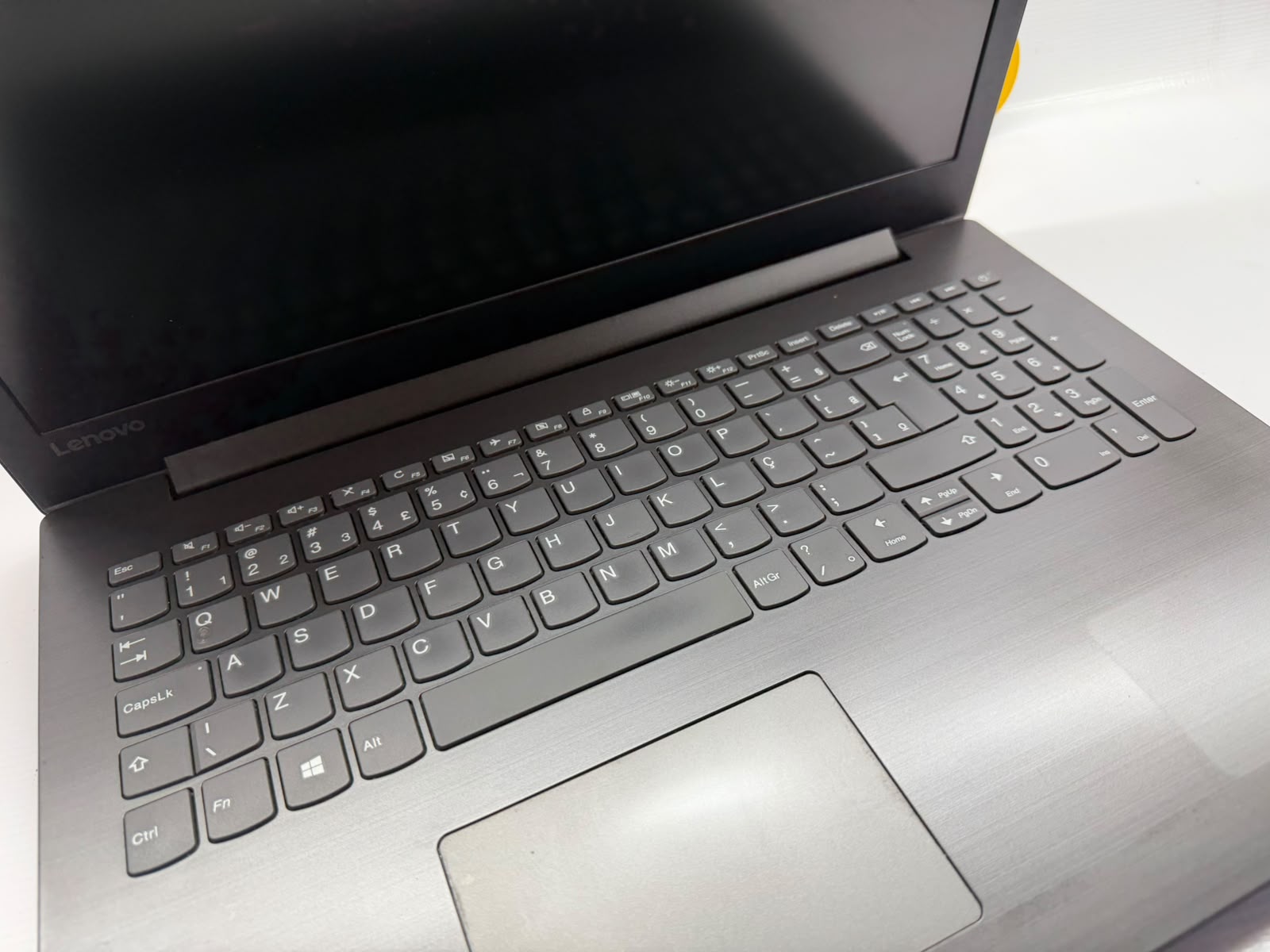 Lenovo Ideapad 320 - Imagem 3
