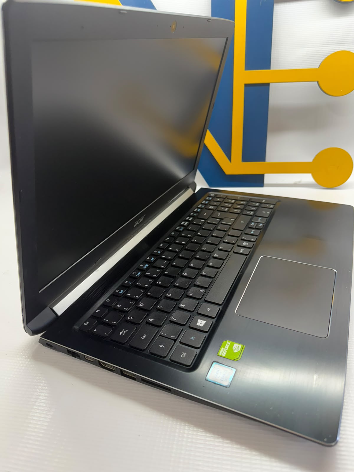 Acer Aspire 5